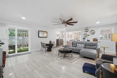 $1,590,000 | 1236 Northeast 18th Avenue, Fort Lauderdale, FL 33304