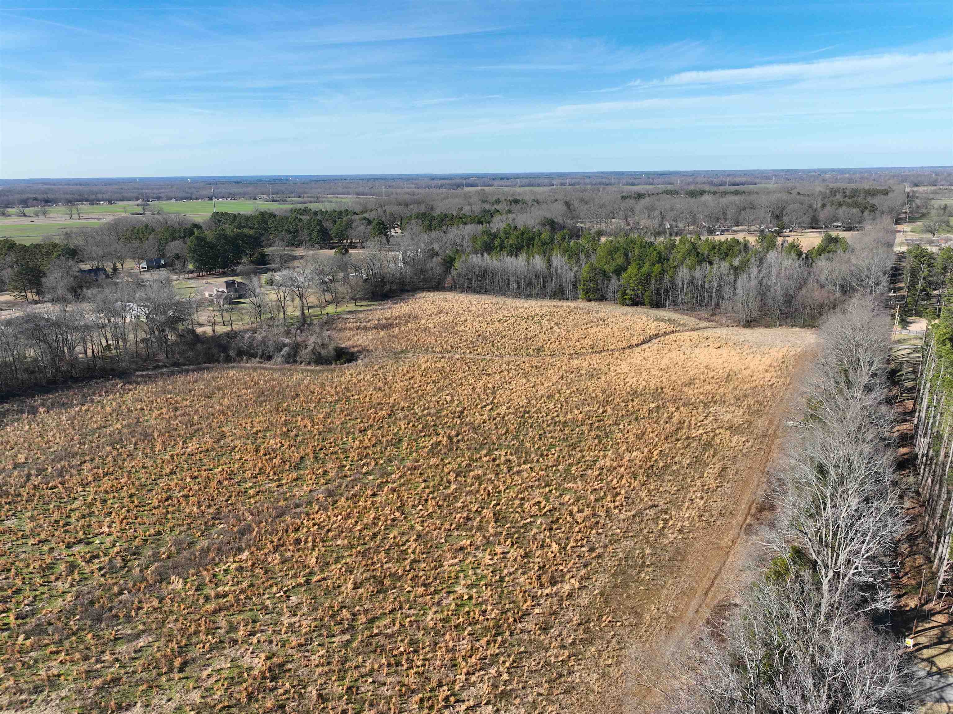 Aerial view featuring a rural view