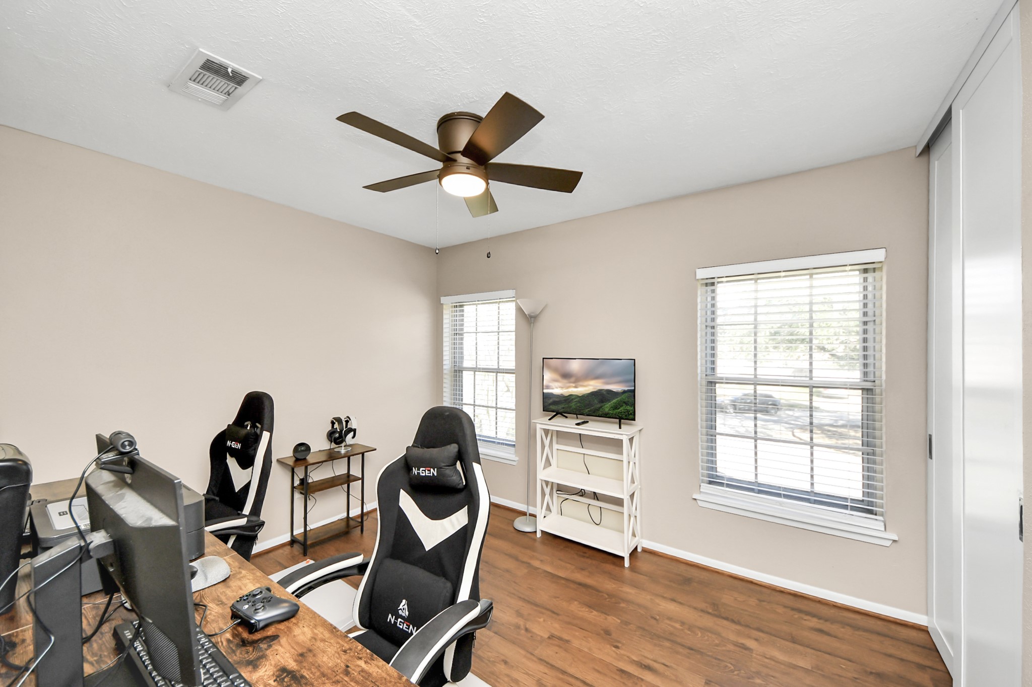 9611 Cleveland Bay Court Houston, TX 77065 - Photo 21 of 32