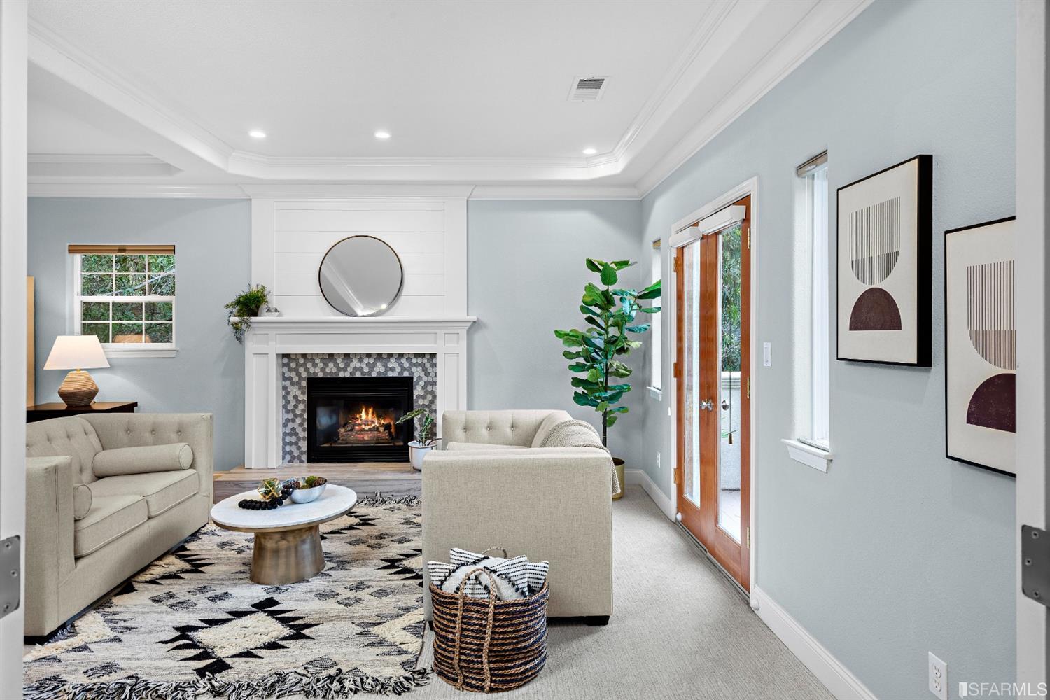 6700 Moore Drive Oakland, CA 94611 - Photo 14 of 44