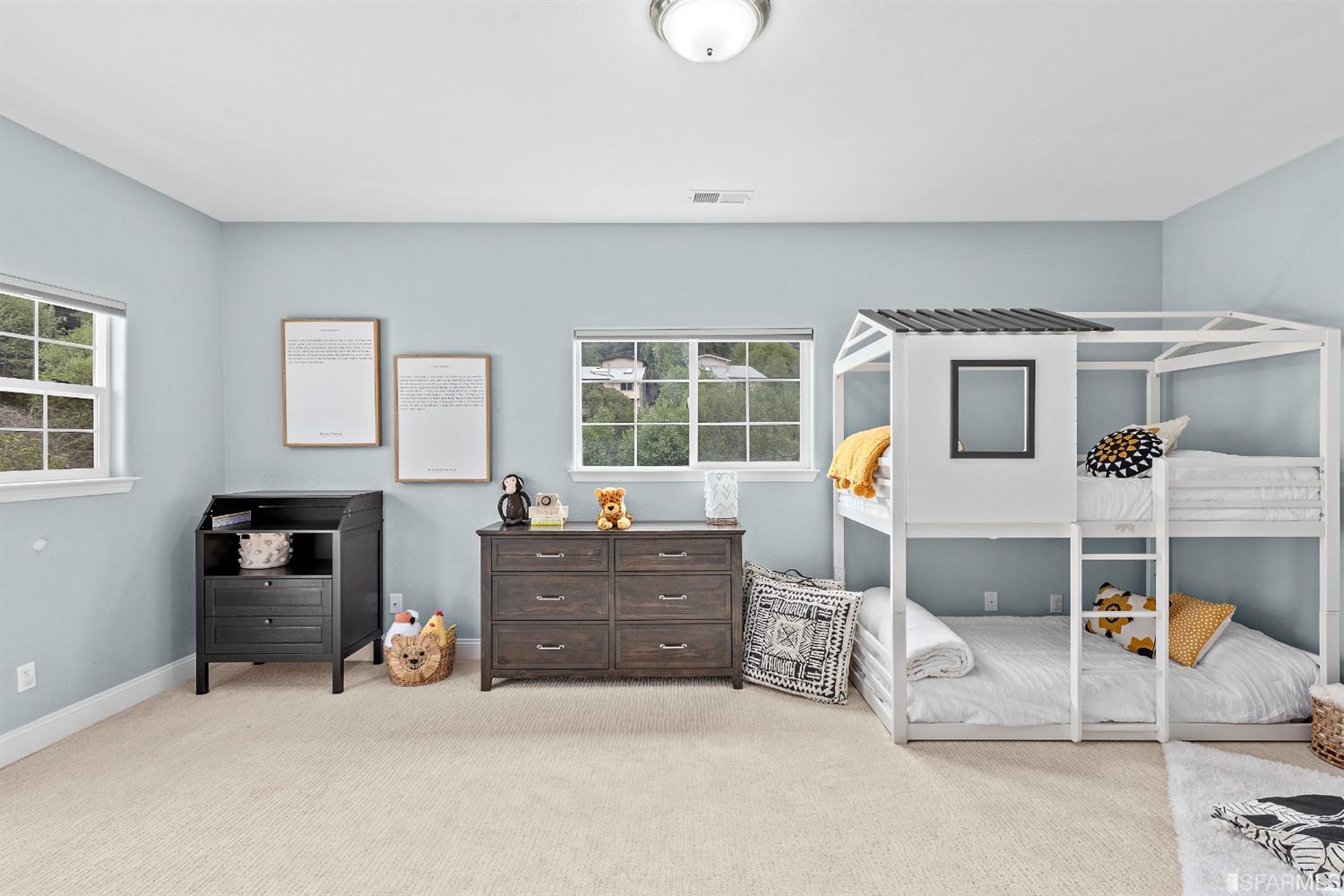 6700 Moore Drive Oakland, CA 94611 - Photo 27 of 44