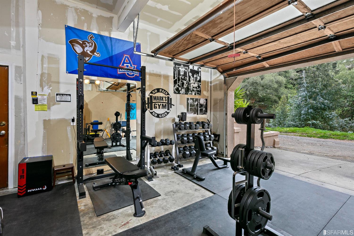 6700 Moore Drive Oakland, CA 94611 - Photo 35 of 44