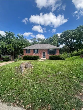 $289,000 | 1908 Southwest 2nd Street, Lee's Summit, MO 64081
