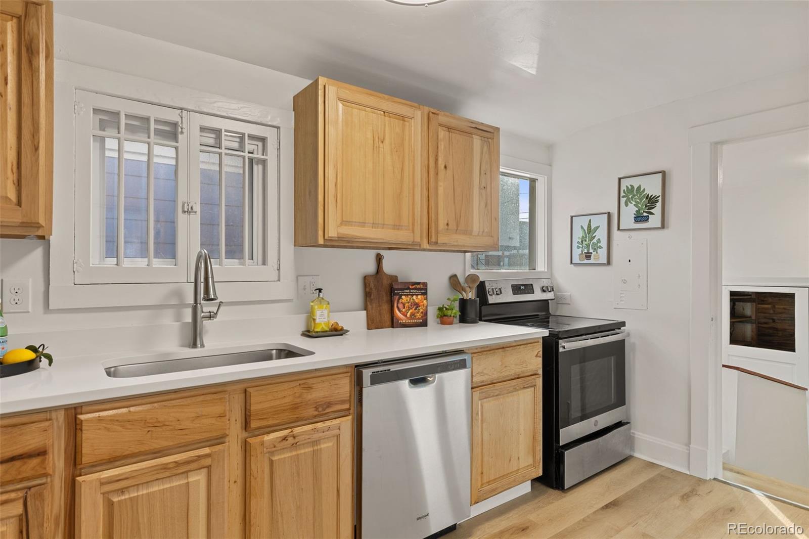 4415 Yates Street Denver, CO 80212 - Photo 11 of 45