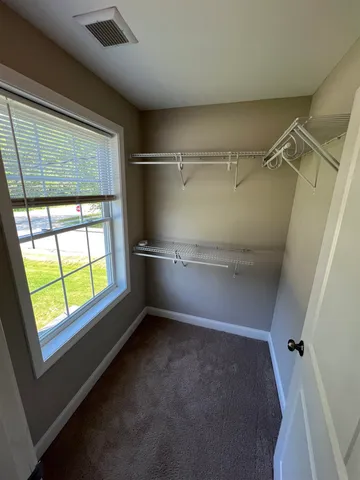 $2,900 | 72 Durham Road, Dover, NH 03820