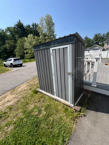 $2,900 | 72 Durham Road, Dover, NH 03820