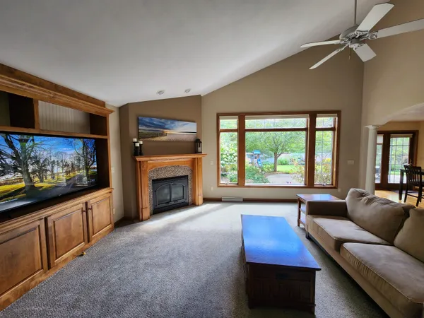 $524,900 | 1827 Orchard Blossom Drive, Appleton, WI 54915