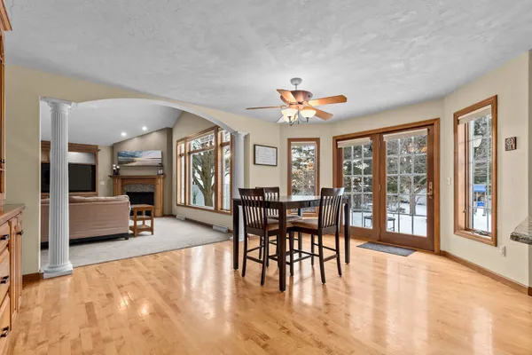 $524,900 | 1827 Orchard Blossom Drive, Appleton, WI 54915