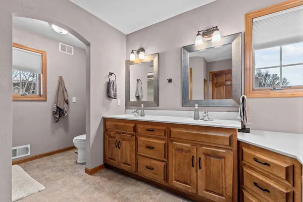 $524,900 | 1827 Orchard Blossom Drive, Appleton, WI 54915