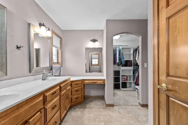 $524,900 | 1827 Orchard Blossom Drive, Appleton, WI 54915