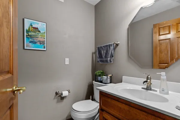 $524,900 | 1827 Orchard Blossom Drive, Appleton, WI 54915