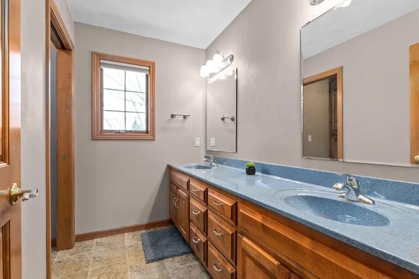 $524,900 | 1827 Orchard Blossom Drive, Appleton, WI 54915