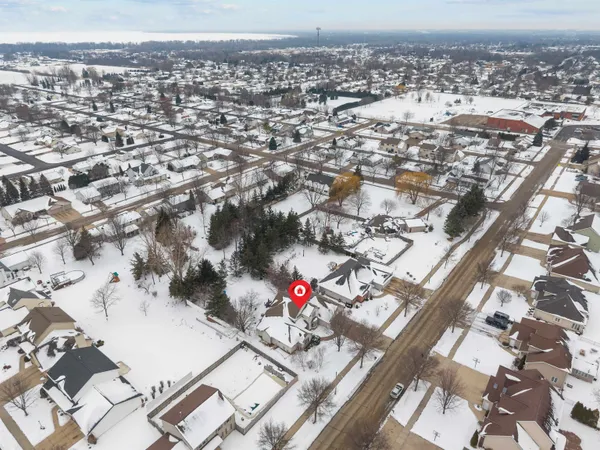 $524,900 | 1827 Orchard Blossom Drive, Appleton, WI 54915