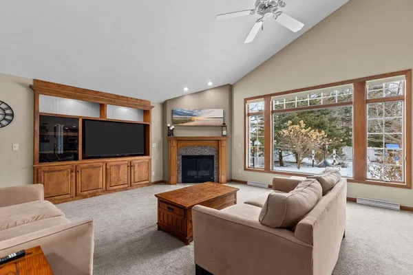 $524,900 | 1827 Orchard Blossom Drive, Appleton, WI 54915