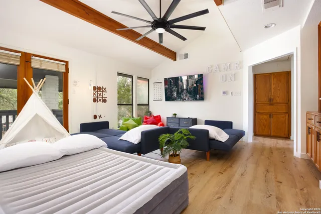 $5,300 | 4423 Black Walnut Woods Street, San Antonio, TX 78249