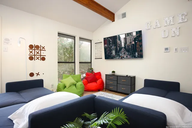 $5,300 | 4423 Black Walnut Woods Street, San Antonio, TX 78249