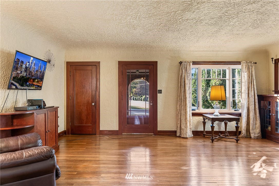 8315 Fobes Road Snohomish, WA 98290 - Photo 8 of 40