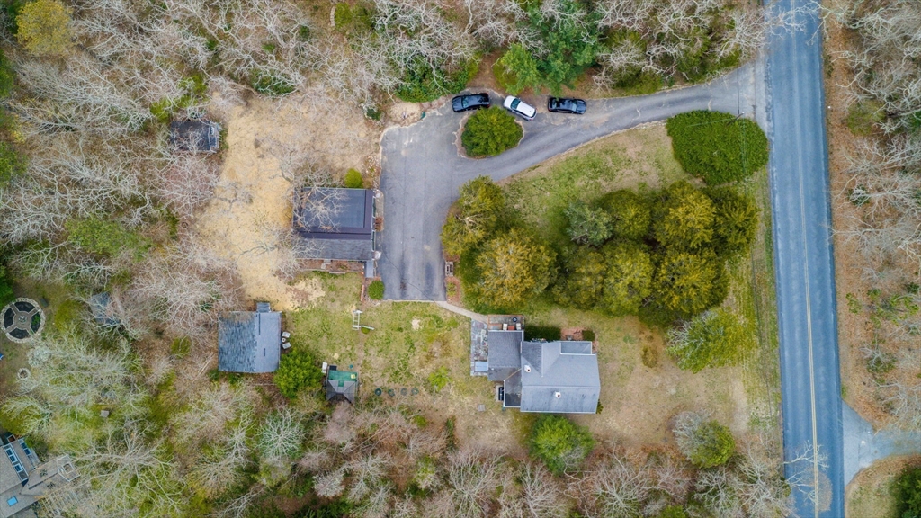 243 Old County Road Sandwich, MA 02537 - Photo 6 of 39