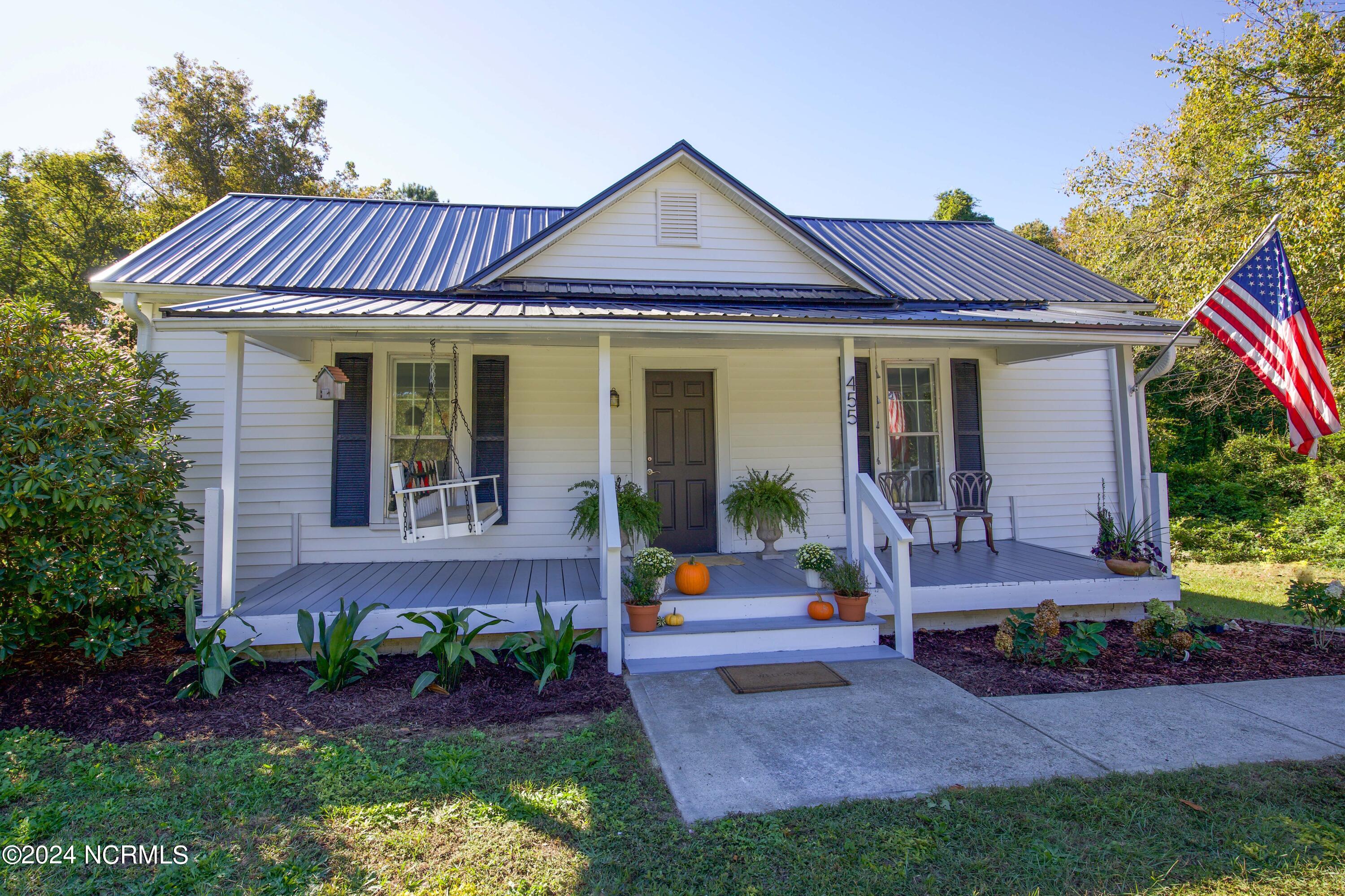455 Dowd Road Carthage, NC 28327 - Photo 2 of 48 455 Dowd St-2