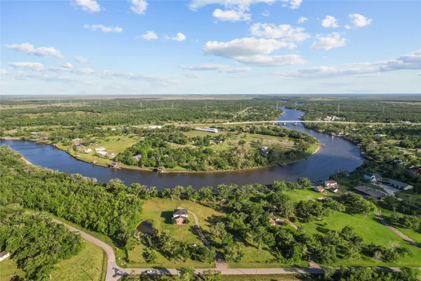 $3,500 | 7088 County Road 659, Brazoria, TX 77422