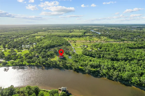 $3,500 | 7088 County Road 659, Brazoria, TX 77422