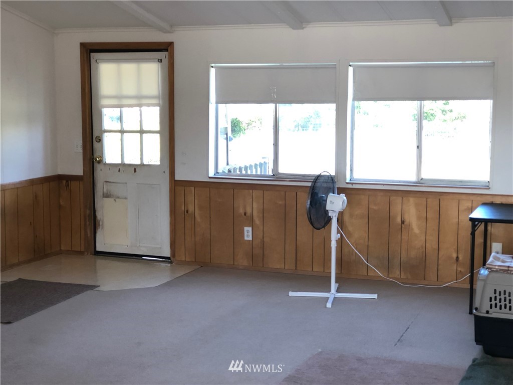 739 Lange Road Bellingham, WA 98226 - Photo 21 of 23 a view of a room with a window
