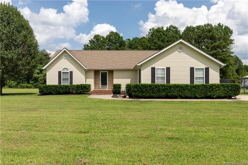 300 Farris Road Clover, SC 29710 - Photo 1 of 24 Gallery Image 1