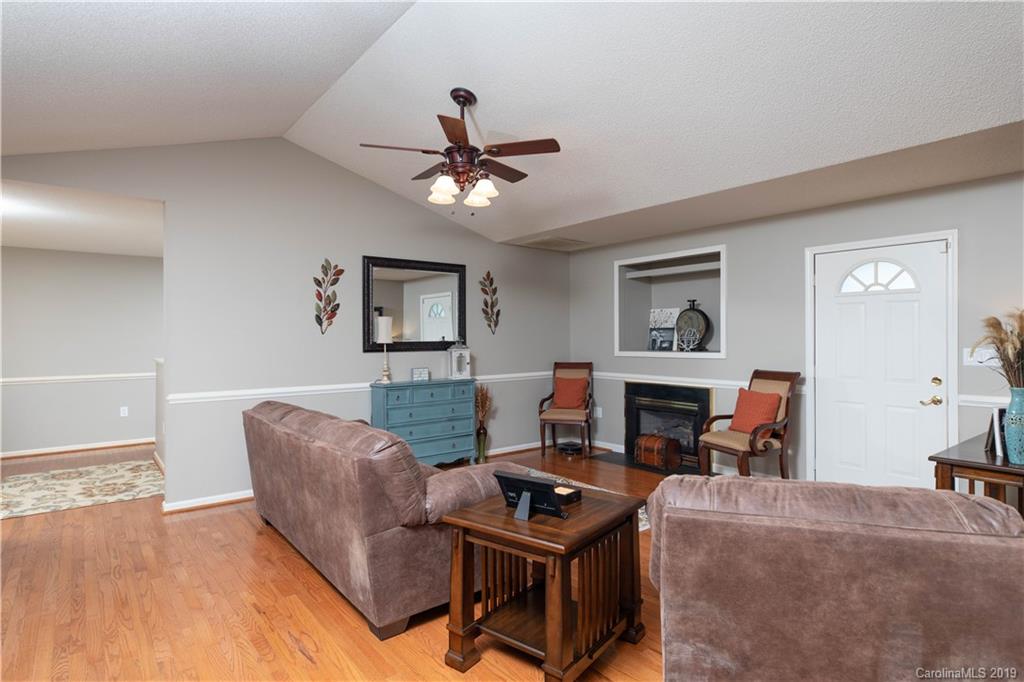 300 Farris Road Clover, SC 29710 - Photo 13 of 24 Gallery Image 13