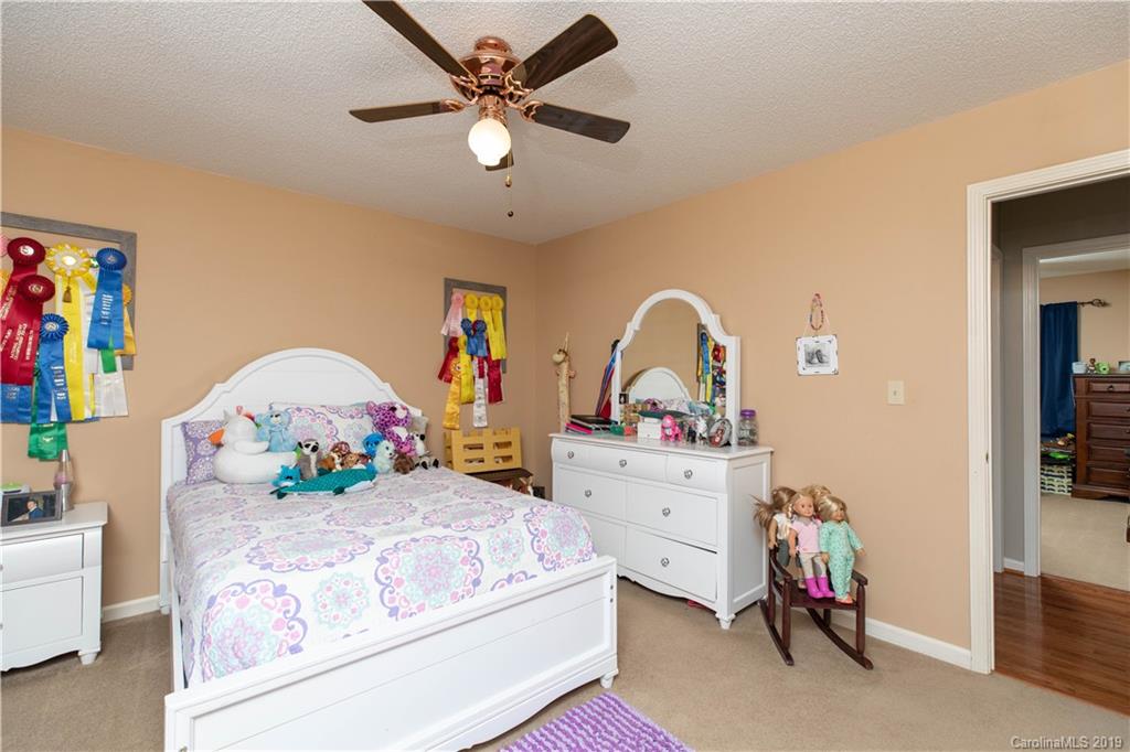 300 Farris Road Clover, SC 29710 - Photo 14 of 24 Gallery Image 14