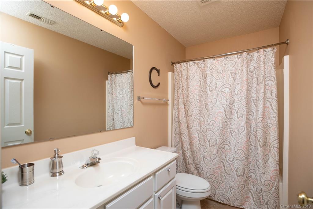 300 Farris Road Clover, SC 29710 - Photo 16 of 24 Gallery Image 16