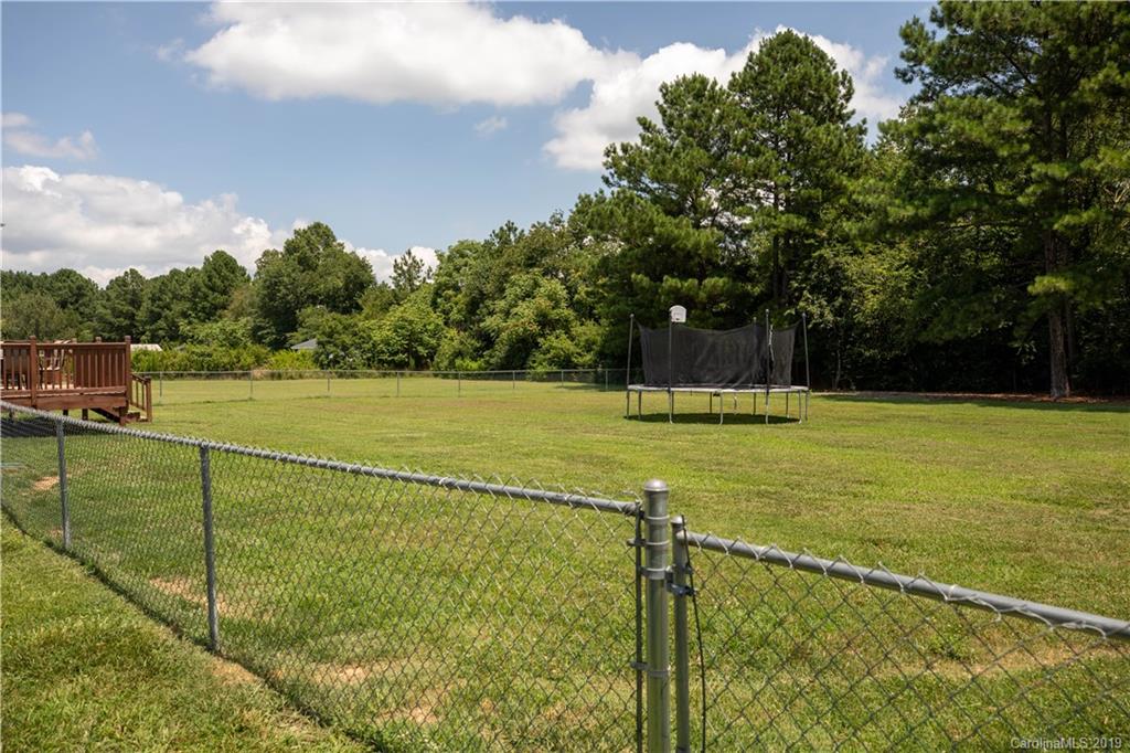 300 Farris Road Clover, SC 29710 - Photo 18 of 24 Gallery Image 18