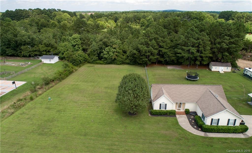 300 Farris Road Clover, SC 29710 - Photo 23 of 24 Gallery Image 23