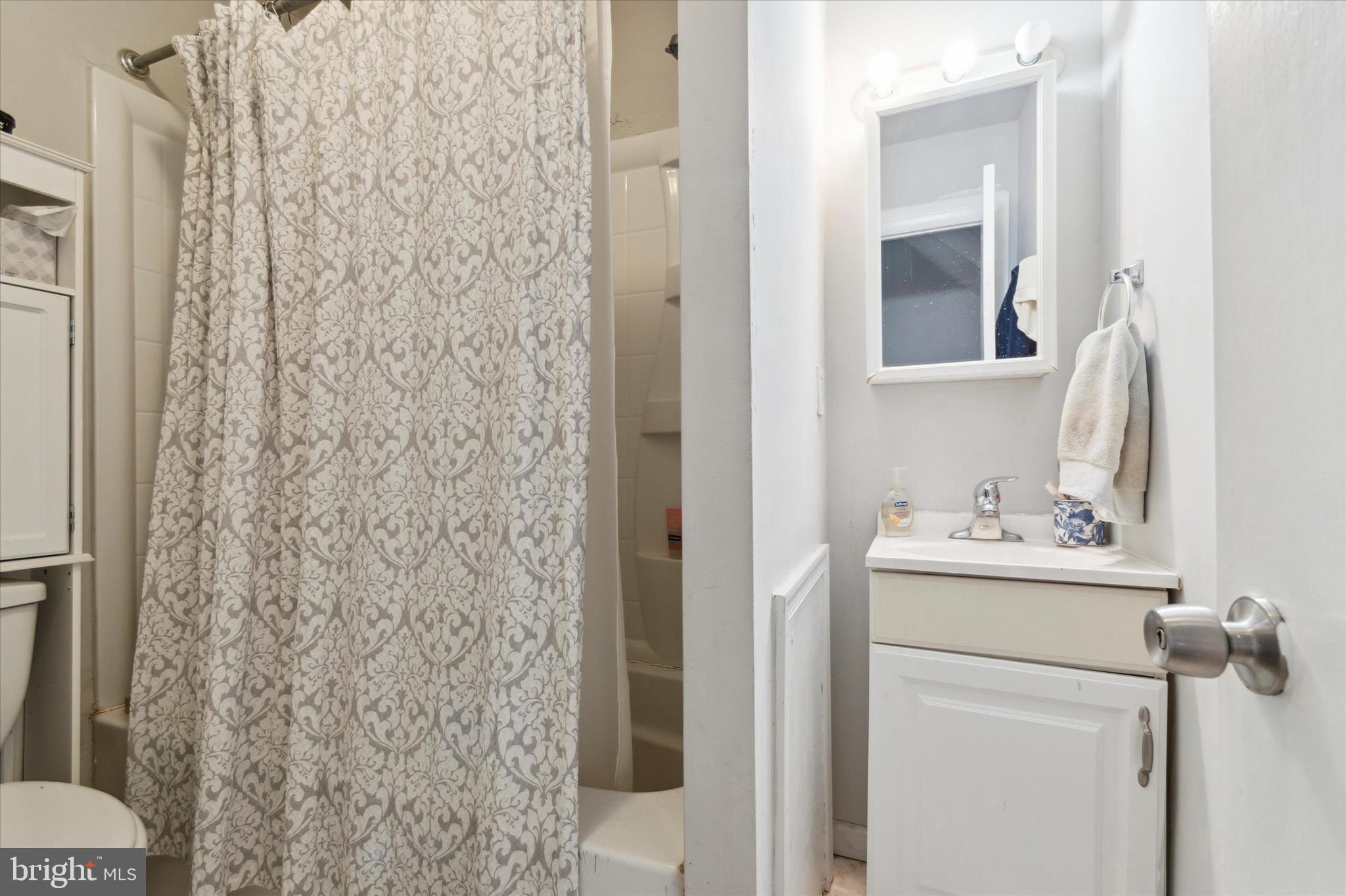 3907 Spring Garden Street, Unit 2 Philadelphia, PA 19104 - Photo 7 of 25