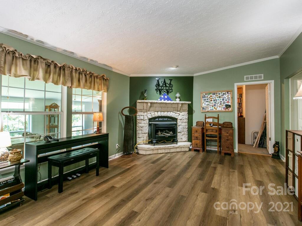 5941 Hudlow Road Union Mills, NC 28167 - Photo 15 of 39 Gallery Image 15