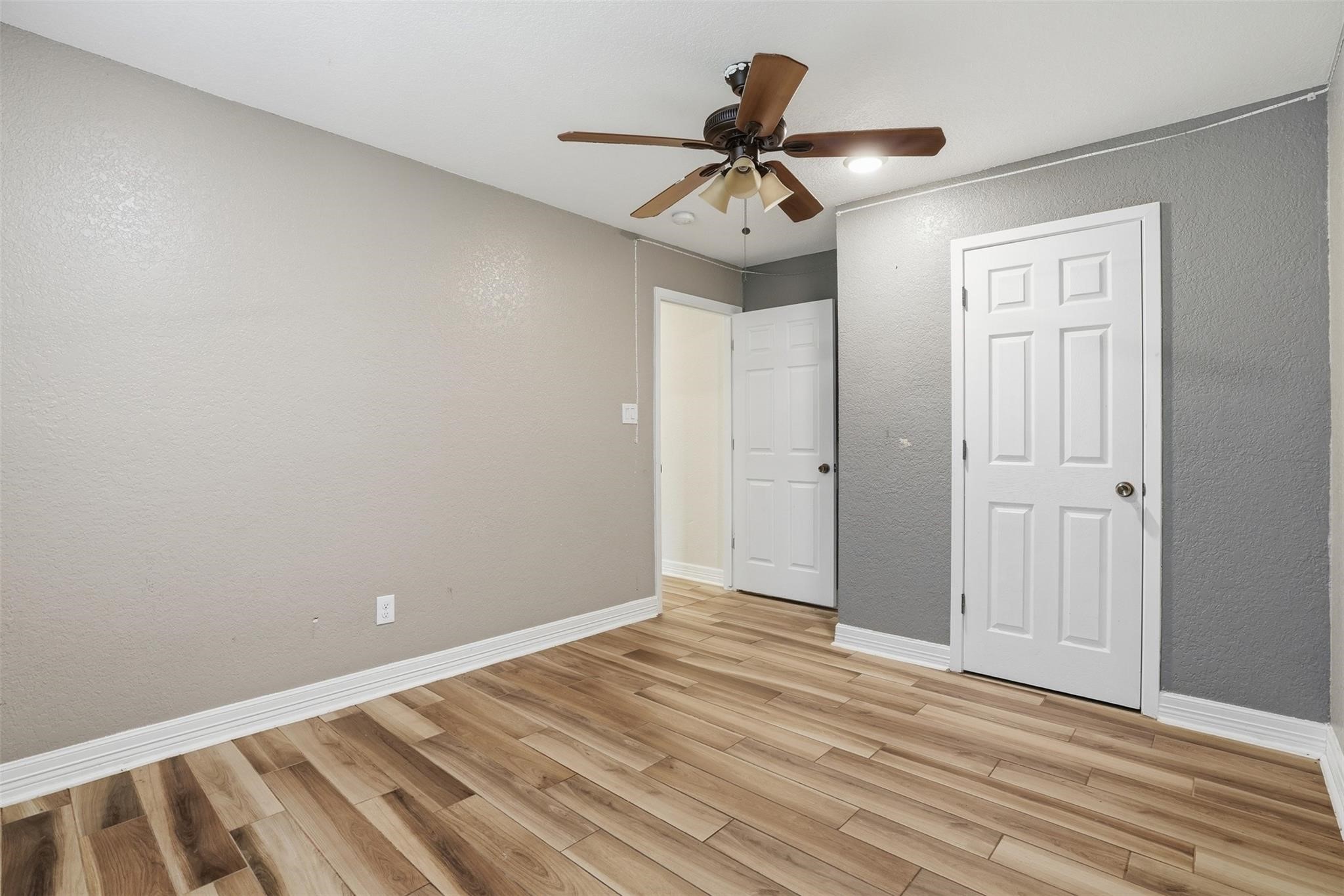 8131 Warren Road Houston, TX 77040 - Photo 15 of 22
