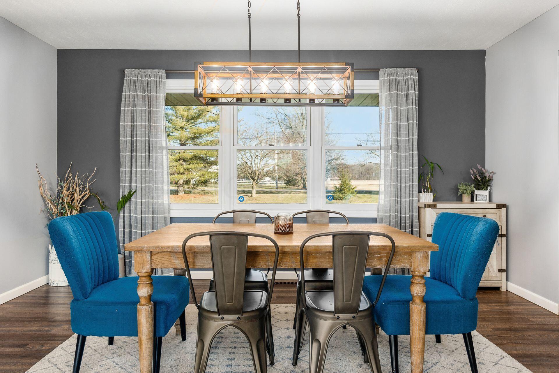 9499 Carroll Northern Road Pickerington, OH 43147 - Photo 17 of 66 Dining Room