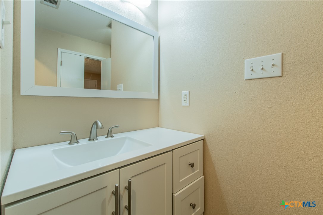 8433 Aycock Road Moody, TX 76557 - Photo 13 of 25