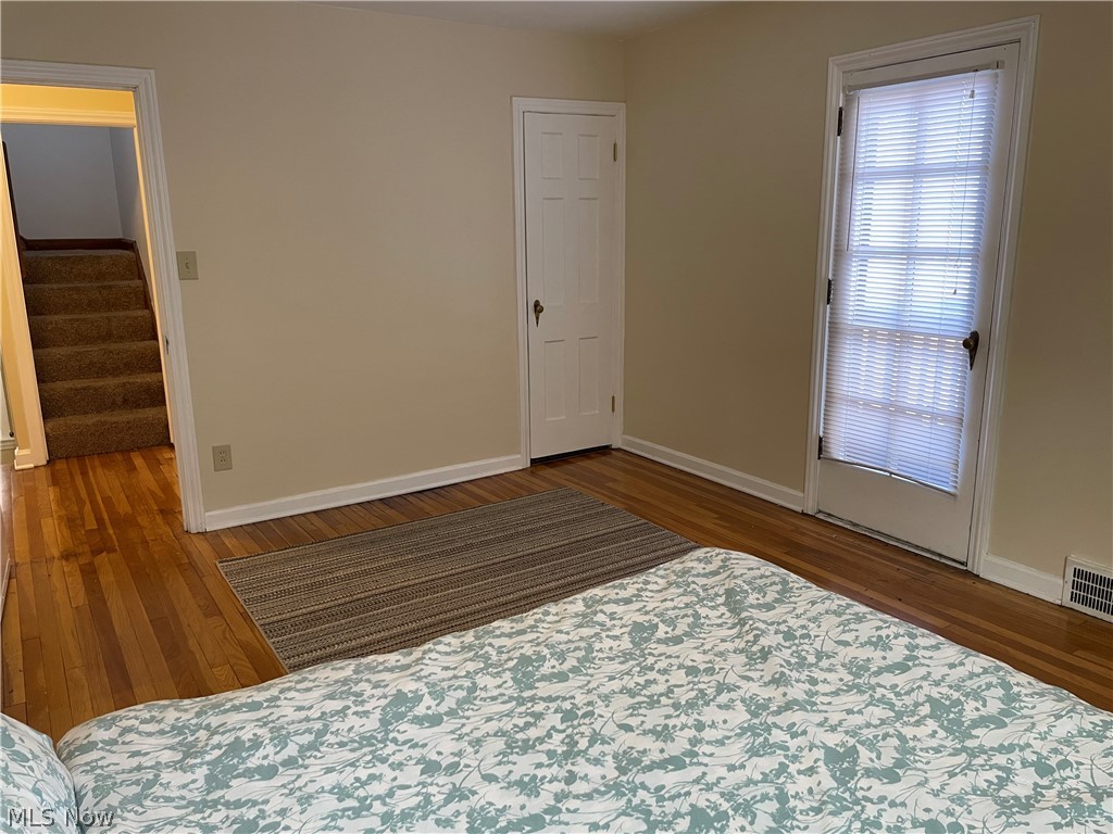 2393 Channing Road Cleveland, OH 44118 - Photo 20 of 28