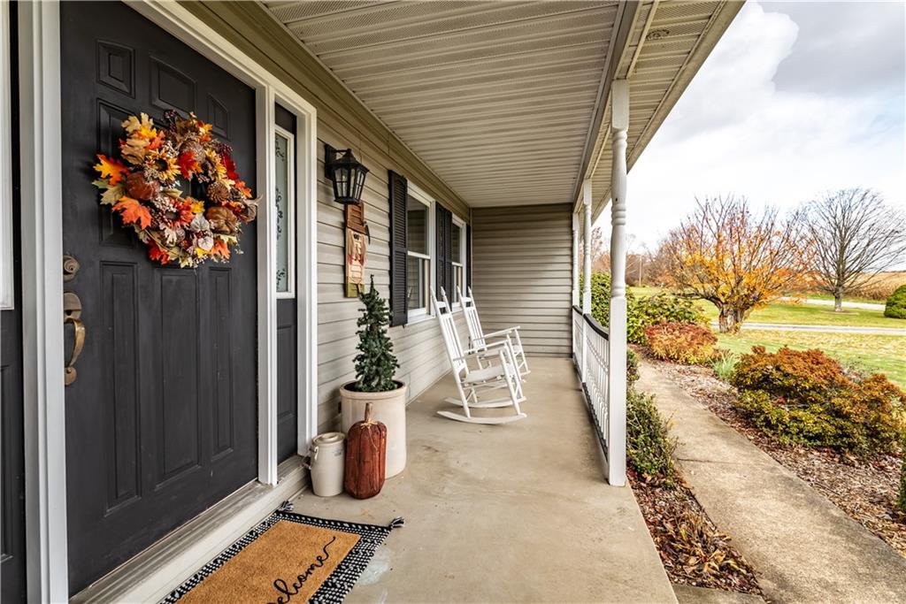 104 Gerner Road Cabot, PA 16023 - Photo 4 of 42