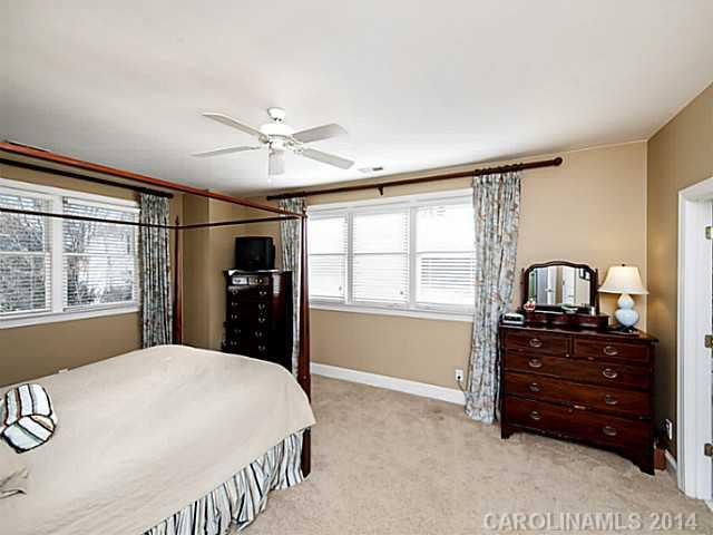 2248 Club Road Charlotte, NC 28205 - Photo 8 of 16 Gallery Image 8