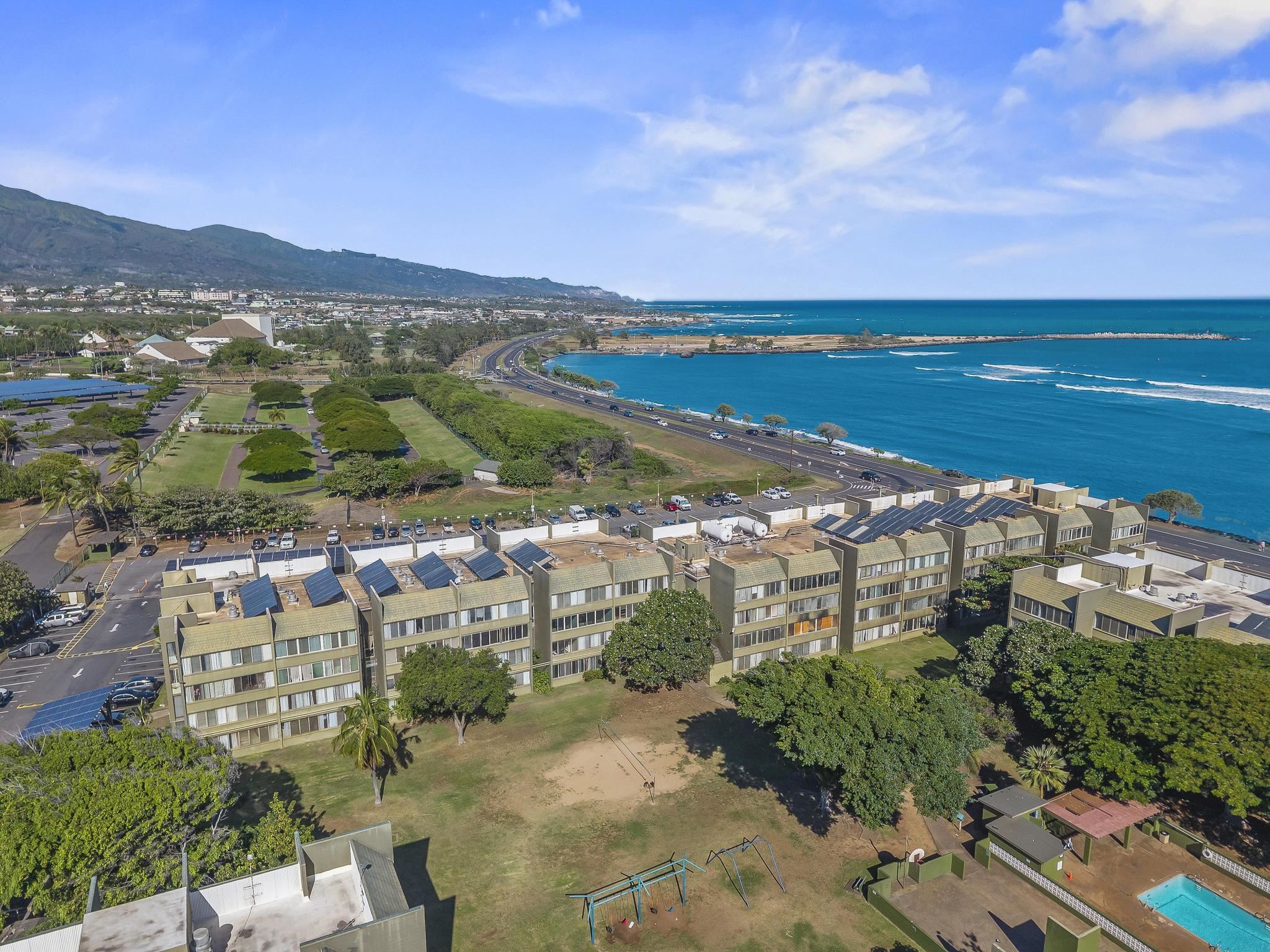 111 Kahului Beach Road, Unit D406 Kahului, HI 96732 - Photo 28 of 30 a view of a city with mountains in the background