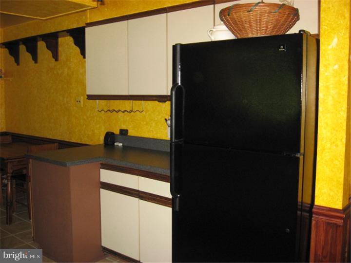 232 Fenwick Road Mannington, NJ 08098 - Photo 7 of 20 Kitchen