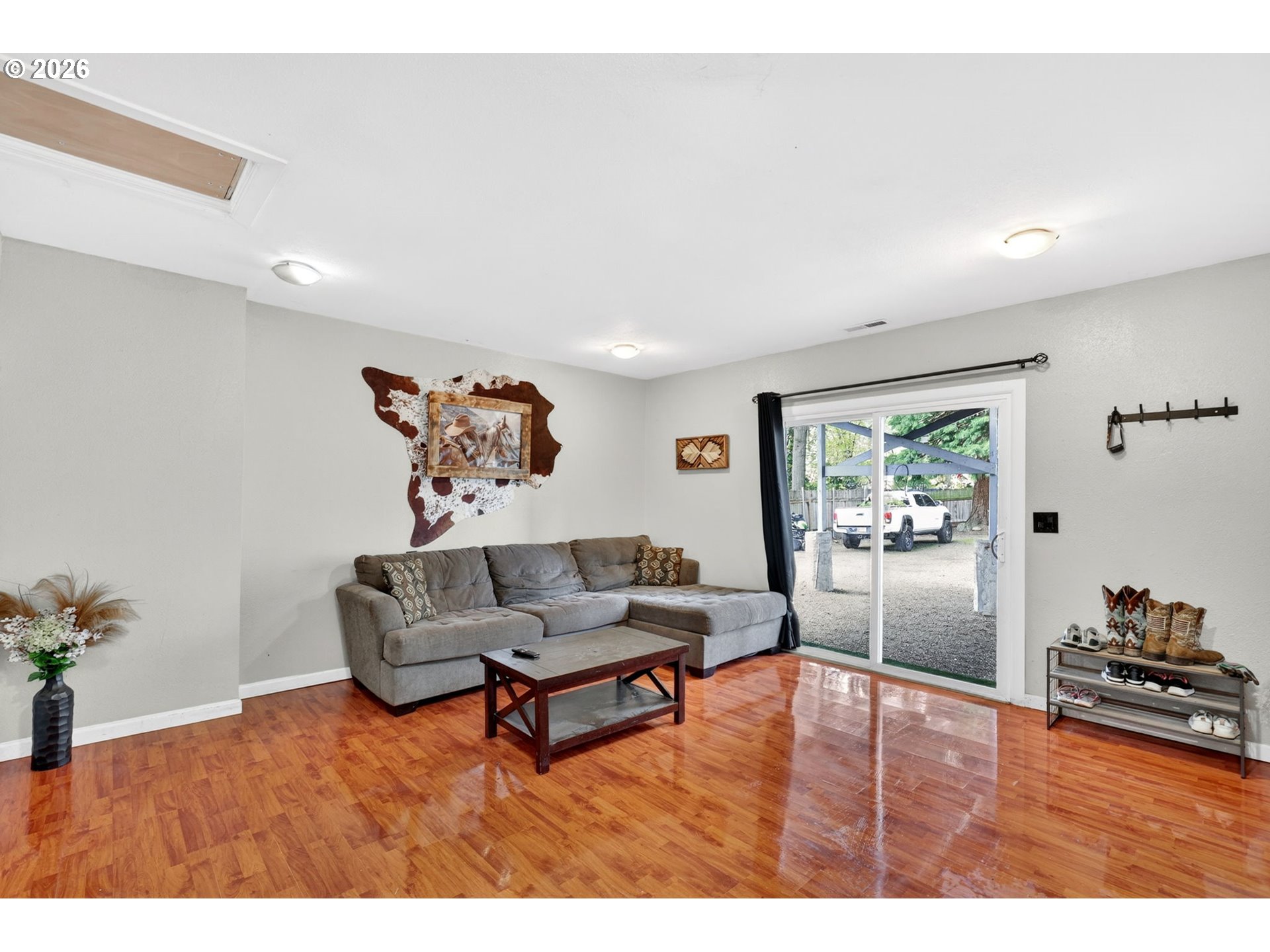 1609 Southeast 148th Avenue Portland, OR 97233 - Photo 5 of 38