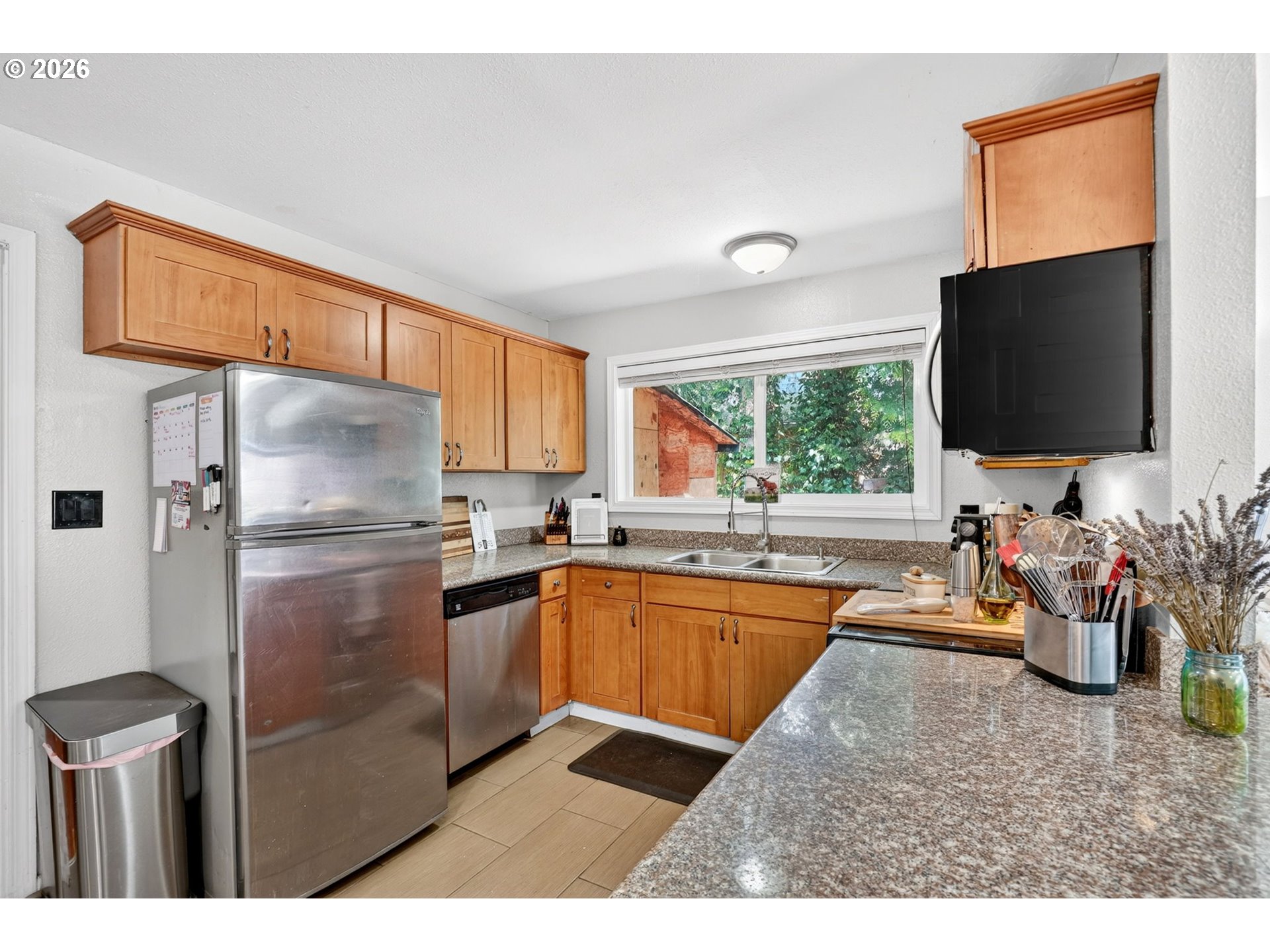 1609 Southeast 148th Avenue Portland, OR 97233 - Photo 7 of 38