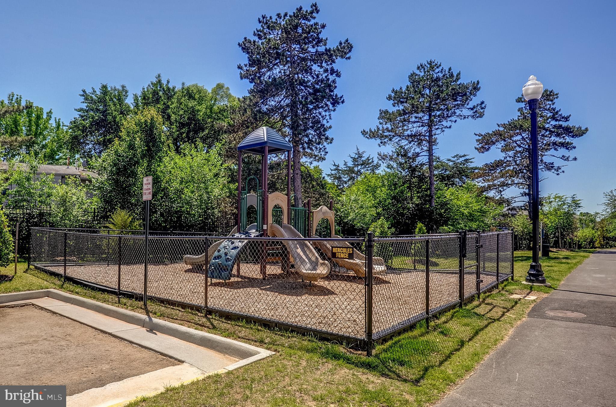 2127 Glacier Road, Unit 86 Herndon, VA 20170 - Photo 48 of 53
