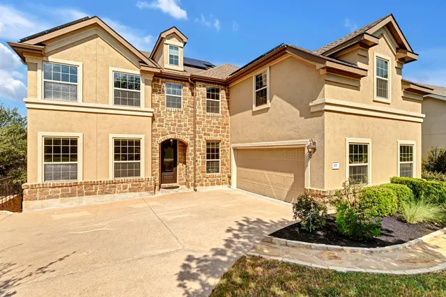 $950,000 | 103 Tonkawa Trail West, Lakeway, TX 78738