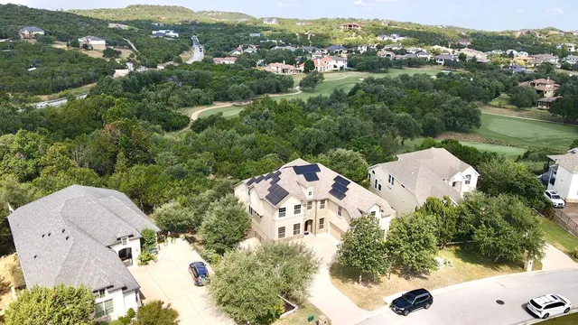 $950,000 | 103 Tonkawa Trail West, Lakeway, TX 78738