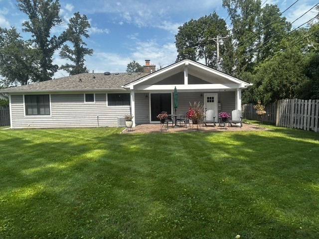 525 West Deerpath Road Lake Forest, IL 60045 - Photo 15 of 17 Gallery Image 15