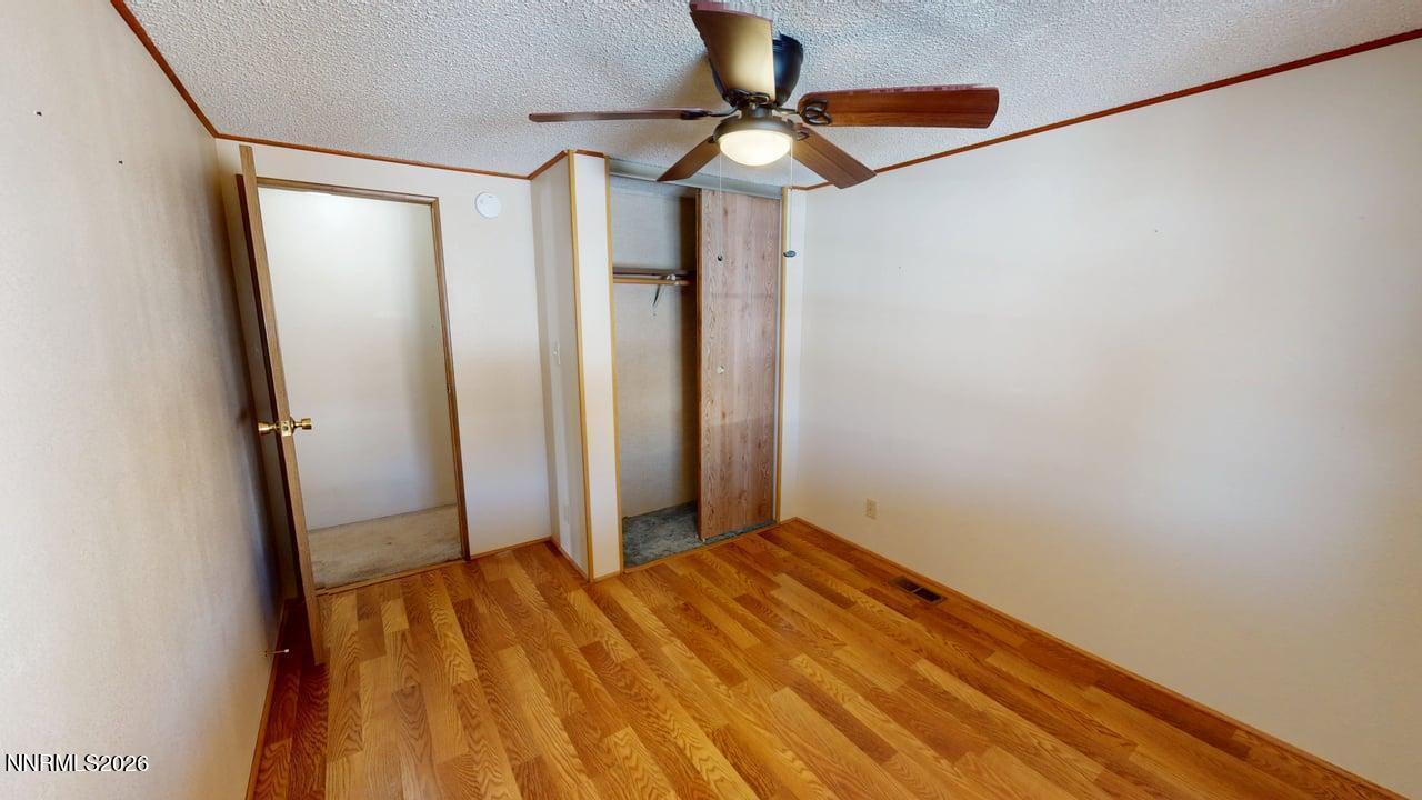 310 Bastian Road Battle Mountain, NV 89820 - Photo 23 of 32 Guest Bedroom 2