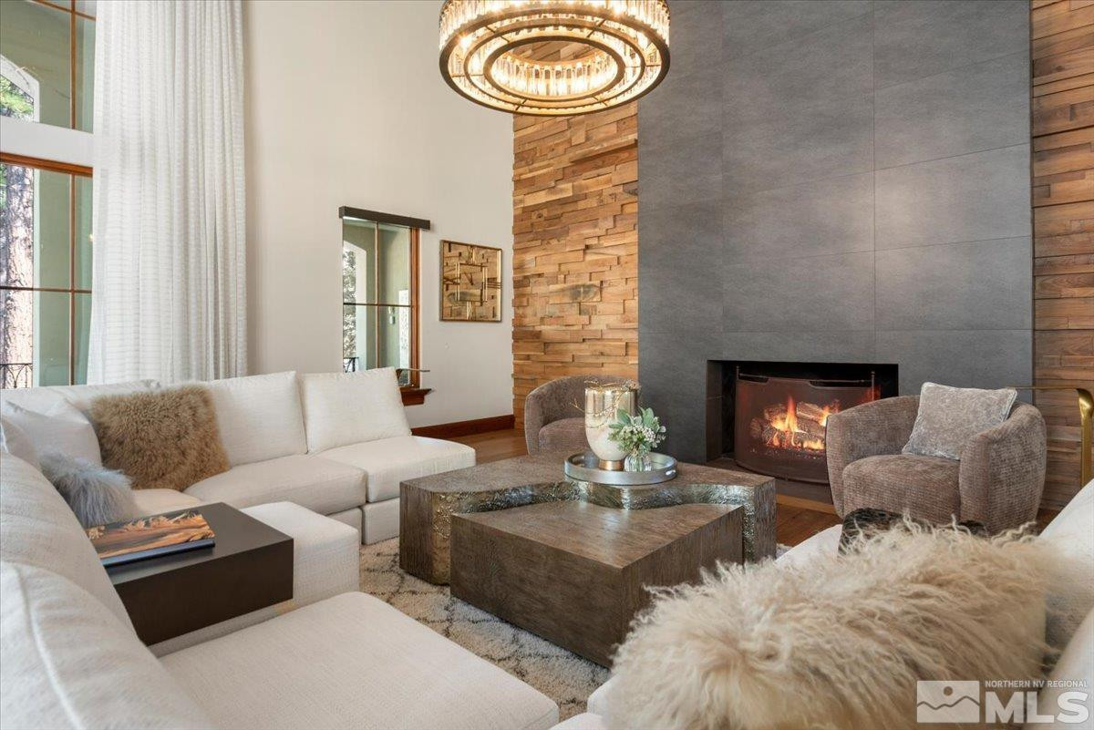 6090 Lake Geneva Drive Reno, NV 89511 - Photo 5 of 40 Photo 7